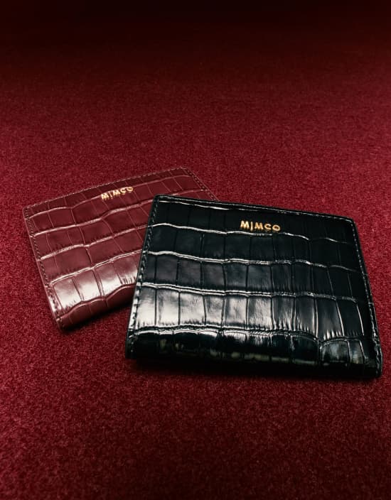 Wallets & Pouches