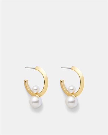 The Edge Pearl Hoop Earrings