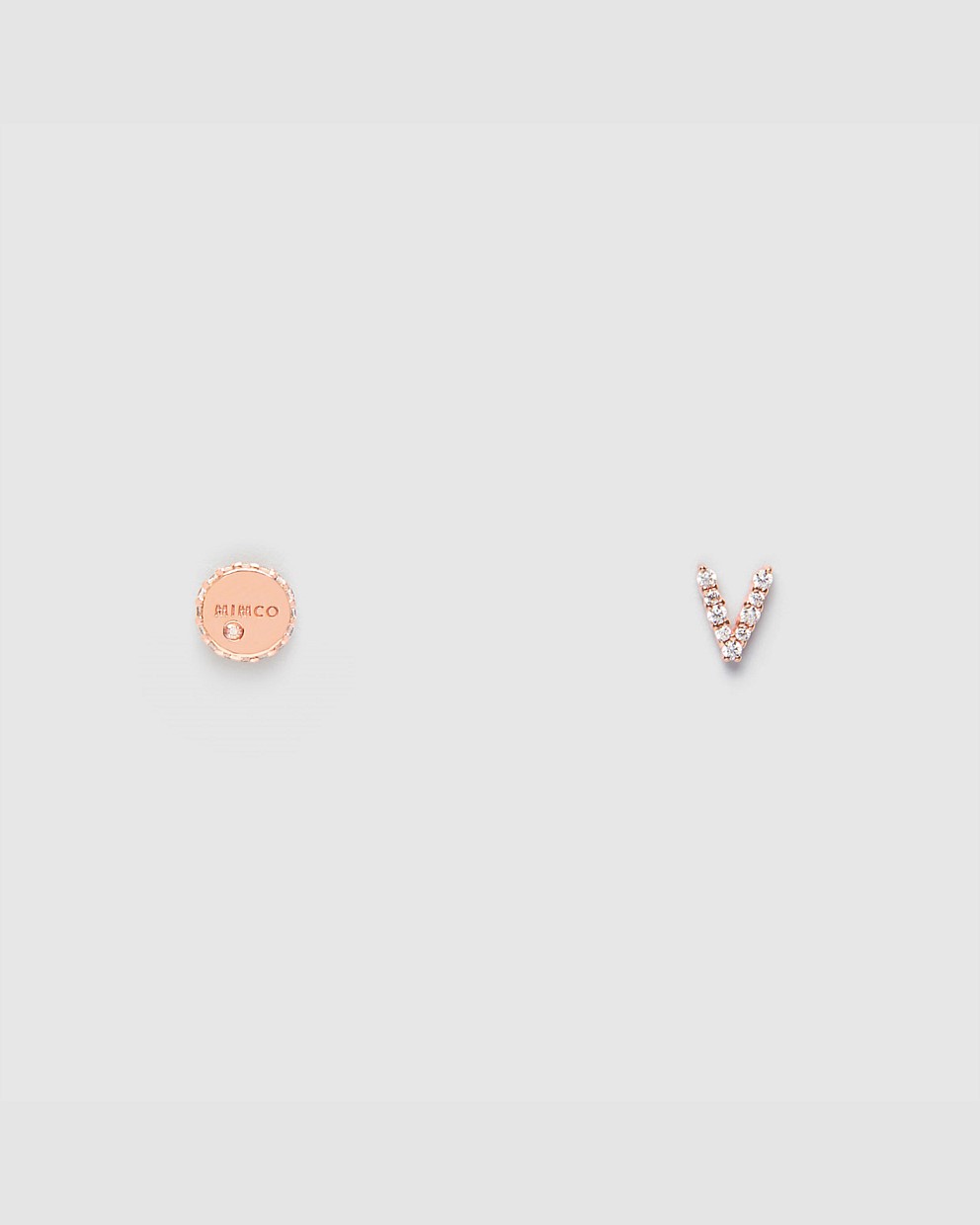 TYPIFY STUD V EARRINGS