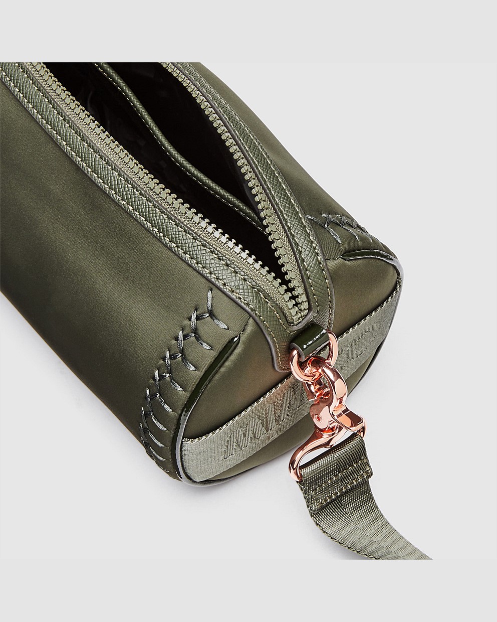 HYDRO TUBULAR HIP BAG