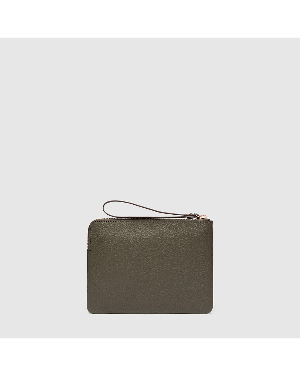 Classico Medium Pouch