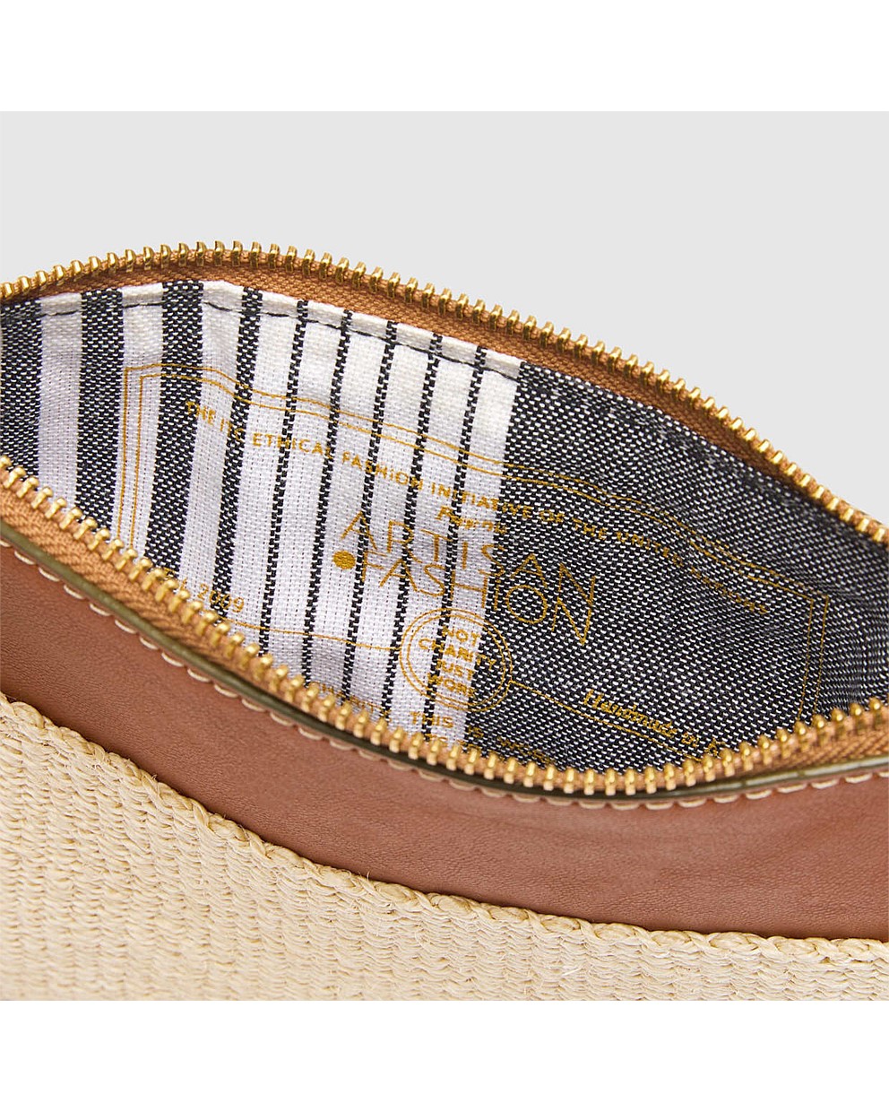 intwine medium pouch