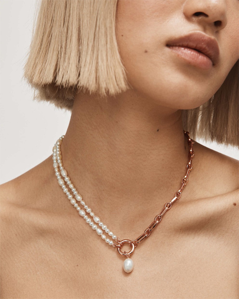 Estrid Pearl Necklace