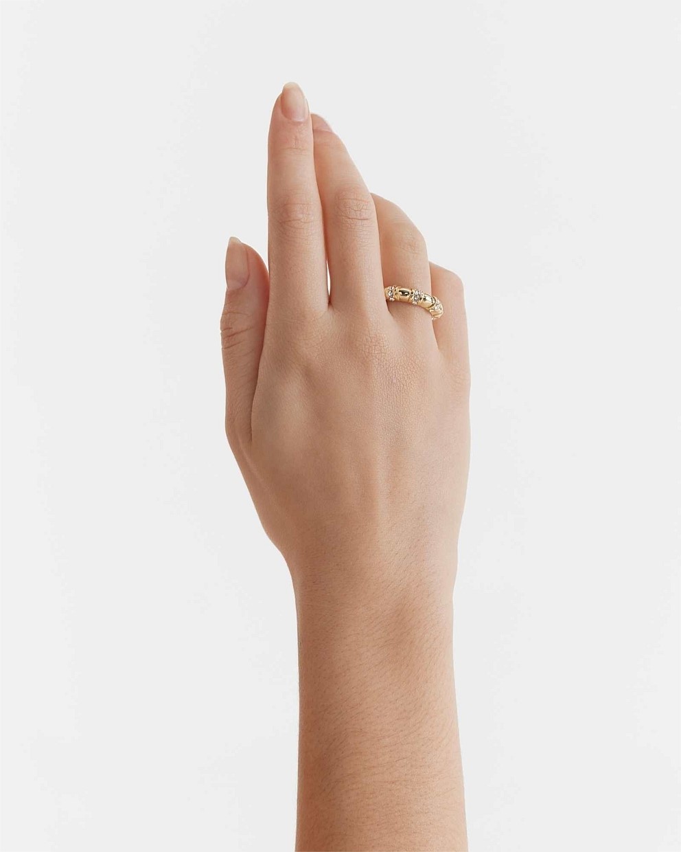 Everly Ring