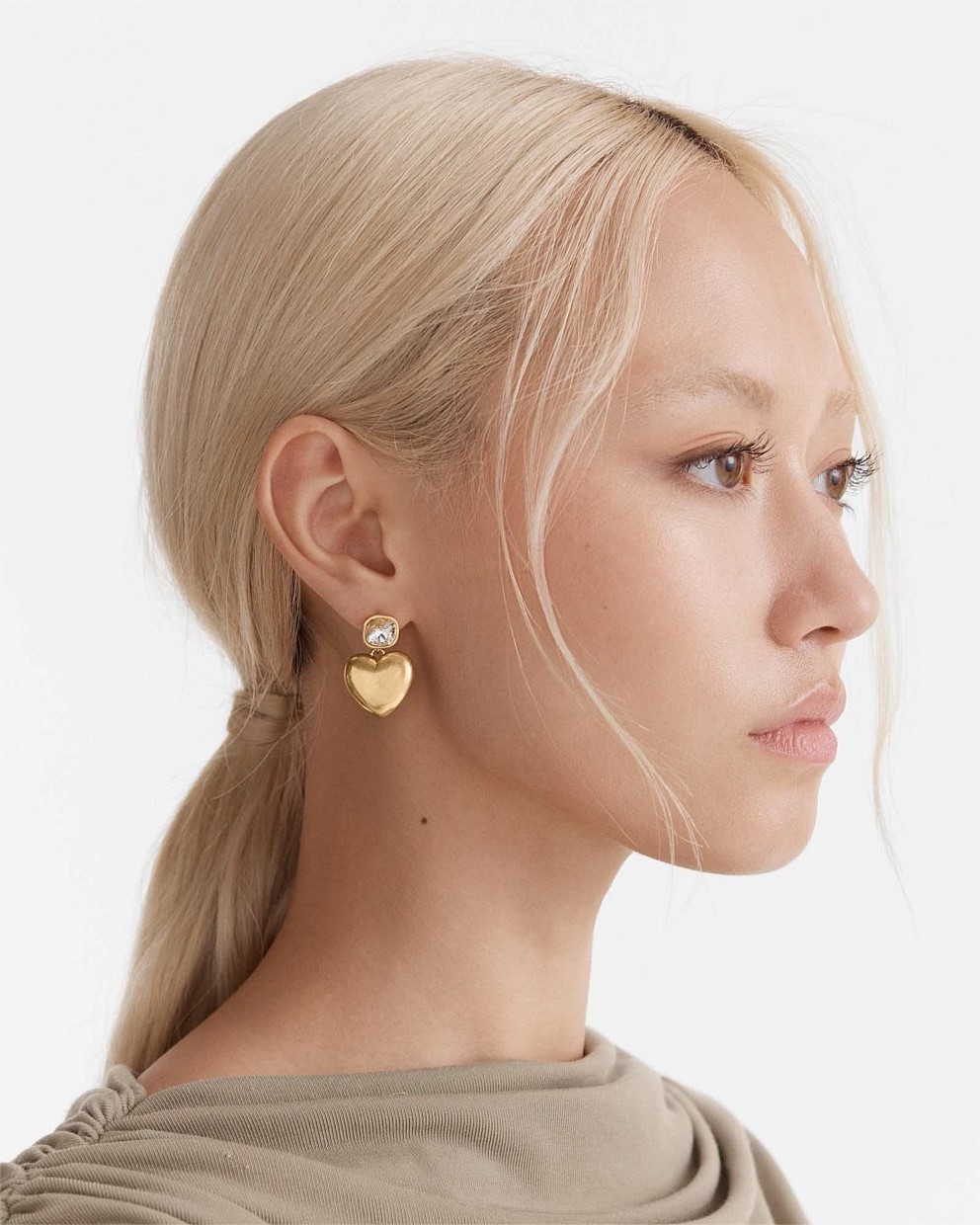 Affaire Drop Earrings