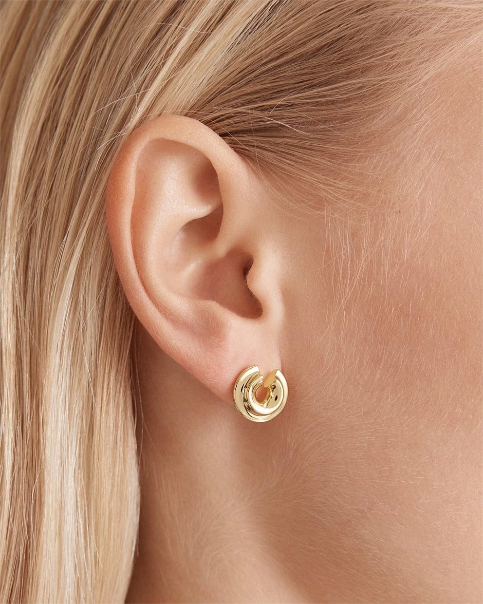 Lets Groove Stud Earrings