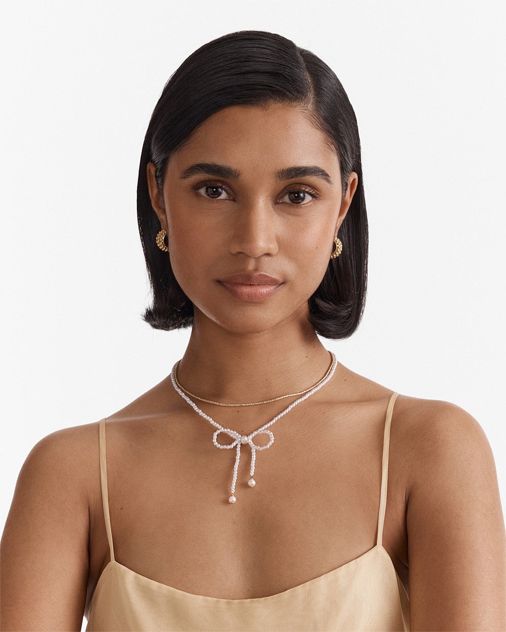 Glimmer Bow Necklace