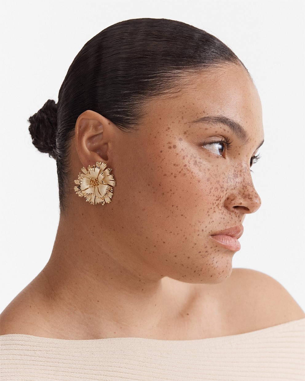 Eternal Beauty Stud Earrings