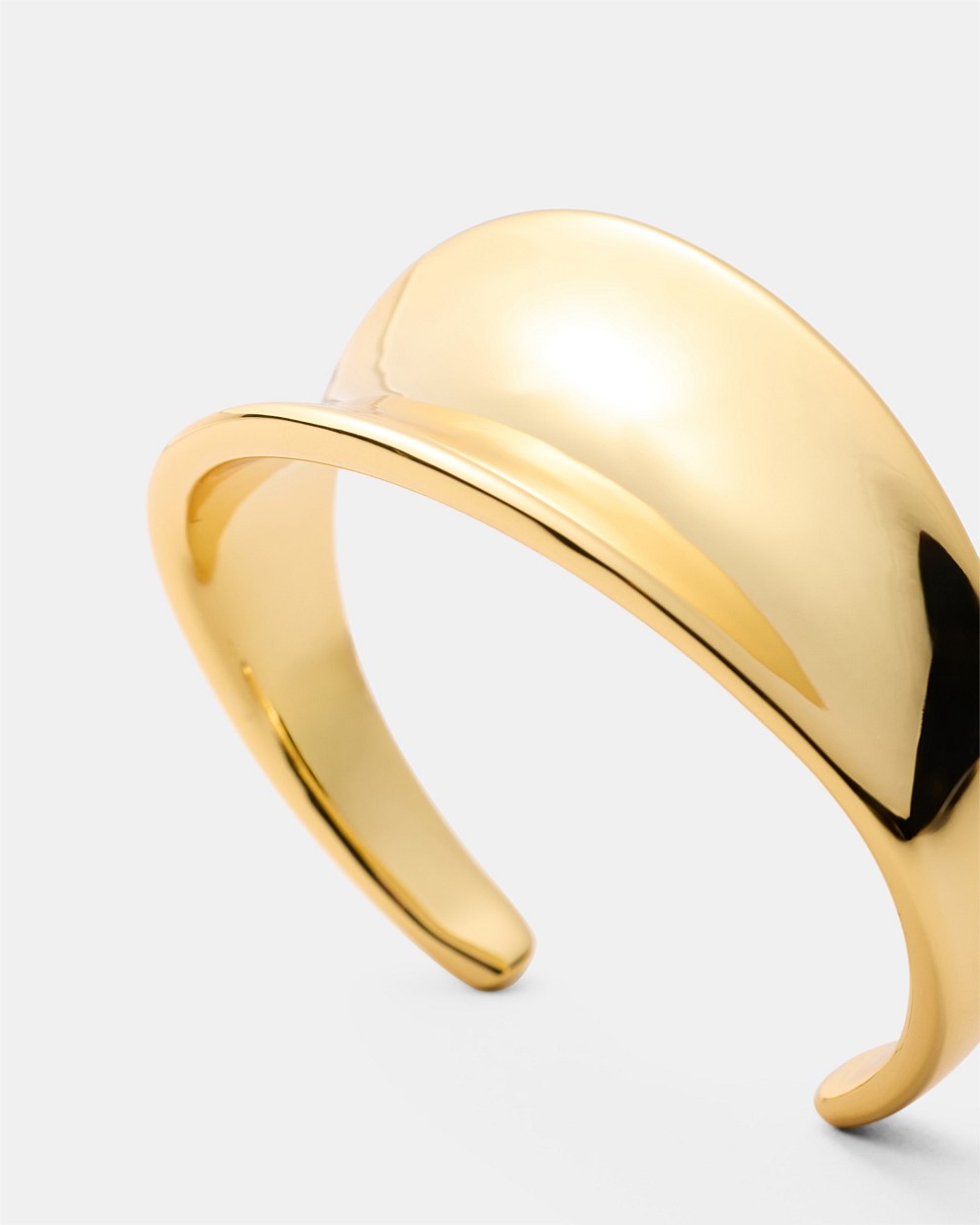 Illucesco Cuff Bracelet