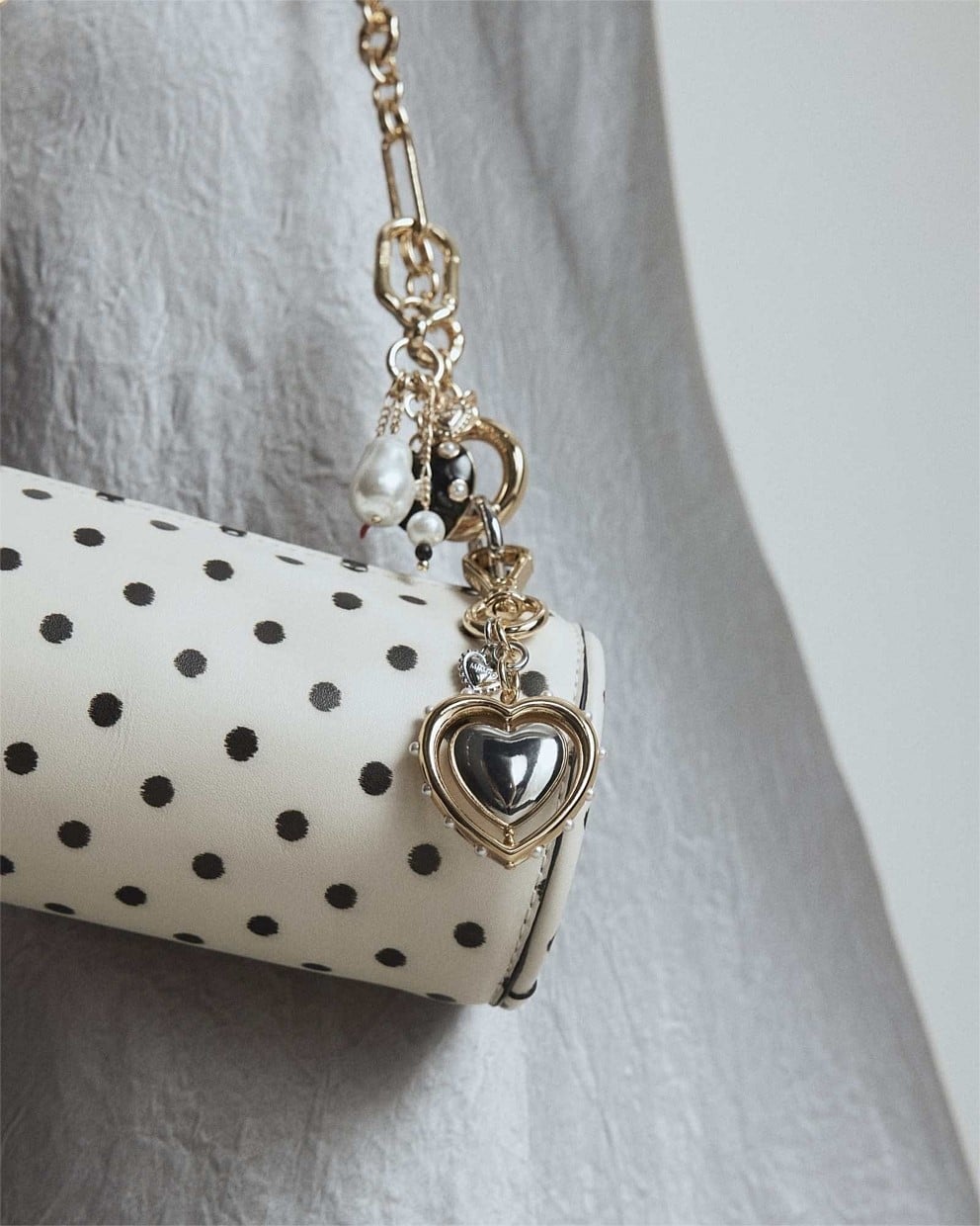 Adore Keyring
