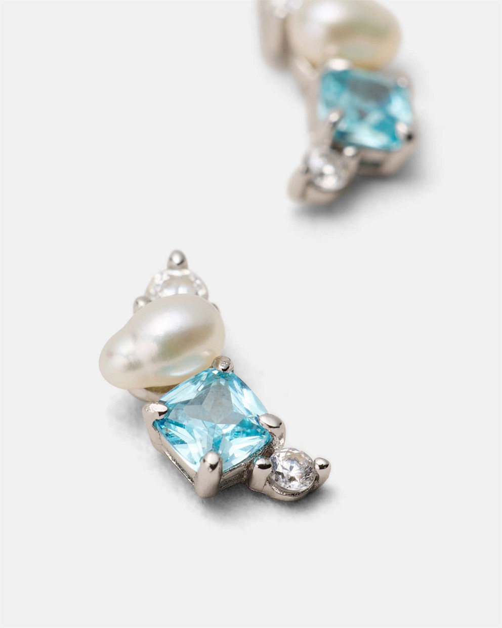 Splash Stud Earrings